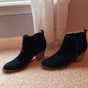 Black Booties
